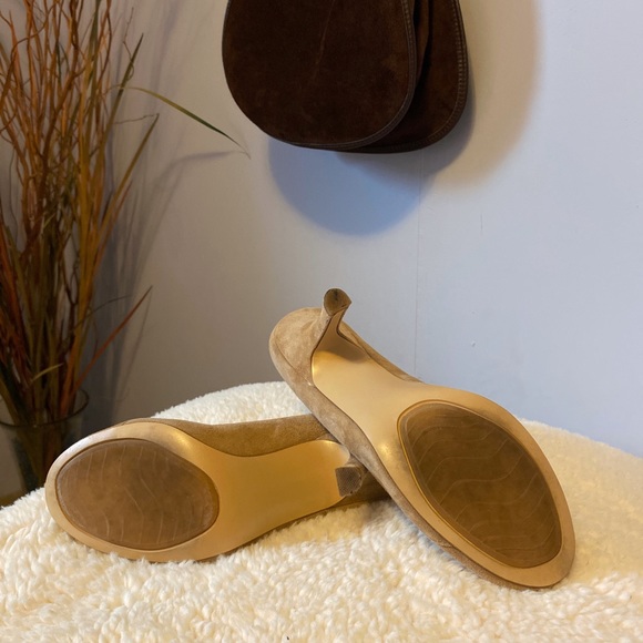 Tan Suede Ruched Bow Heels - Picture 2 of 5